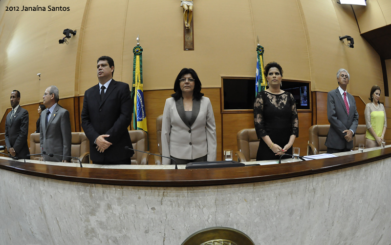 Stella Maris prestigia homenagem a enfermeira da PMA - Prefeitura de ...