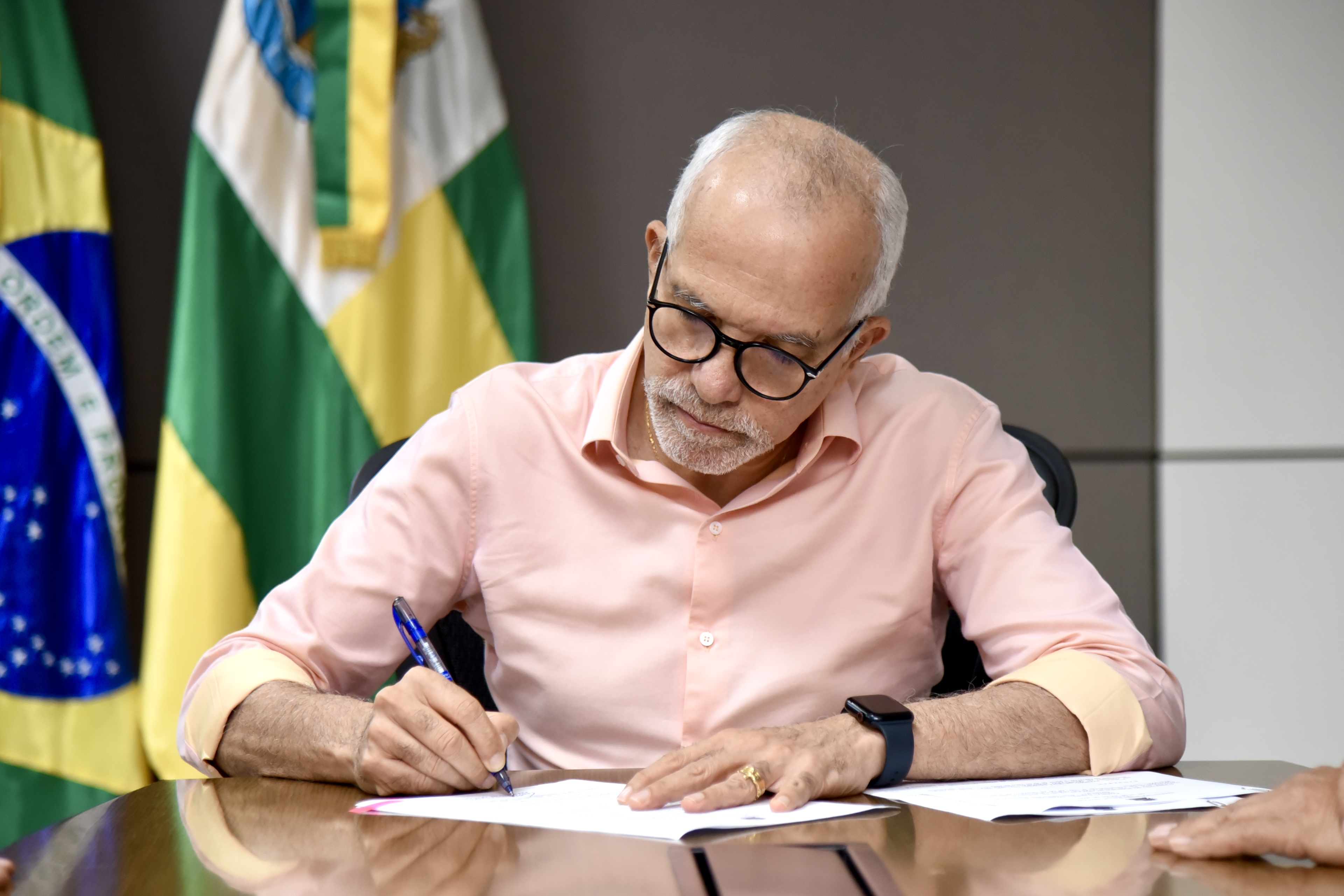 COMUNICADO- Órgãos públicos terão horário alterado em dias de jogos do  Brasil na Copa do Mundo feminina de futebol - Prefeitura de Fernandópolis